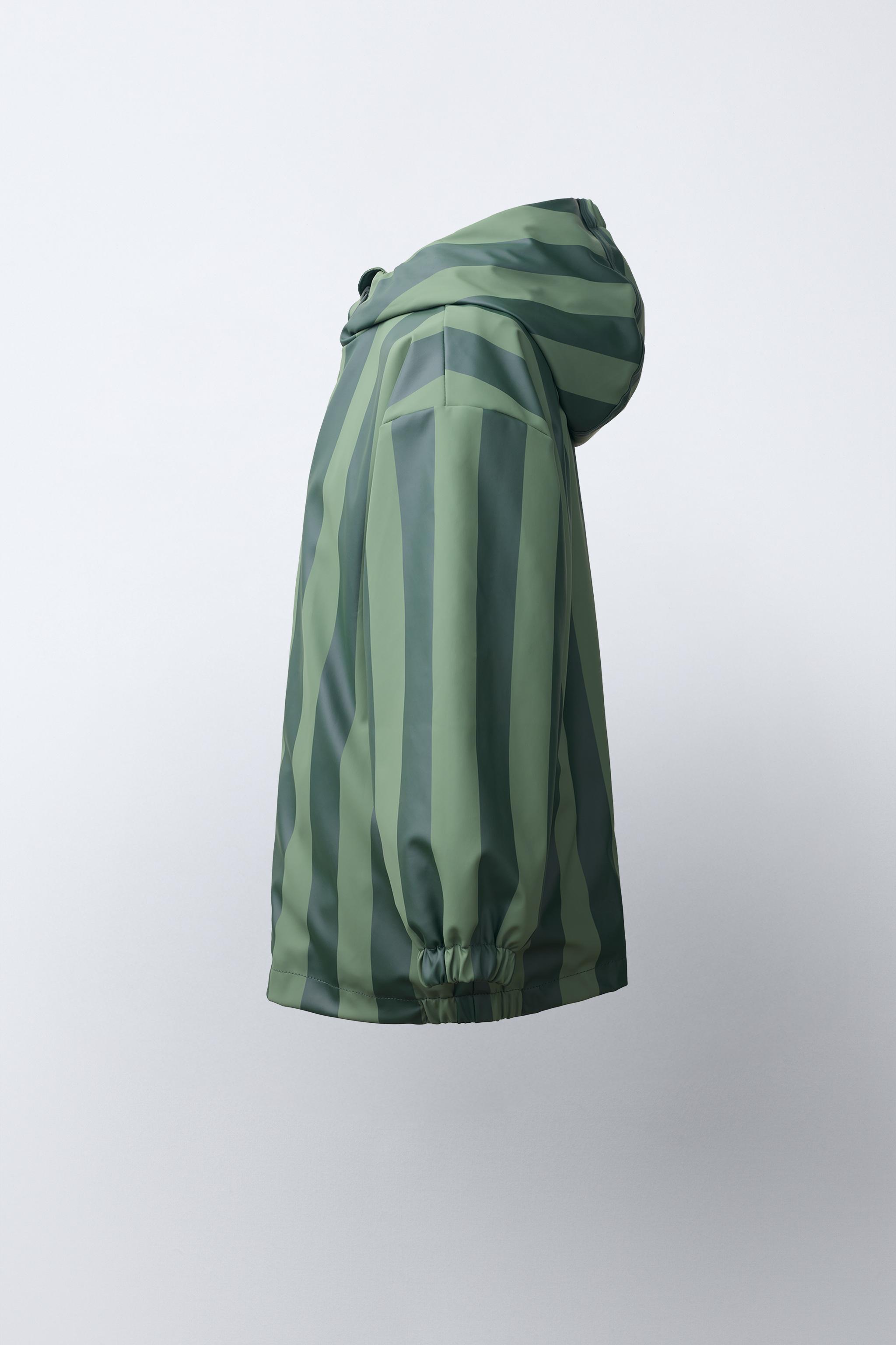 STRIPED WATER-RESISTANT RUBBERIZED RAINCOAT